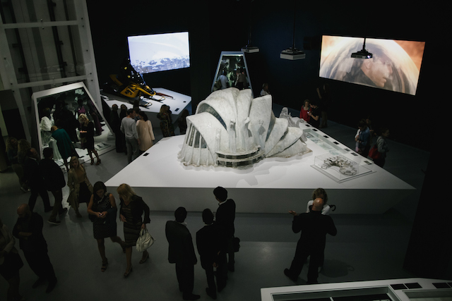 Открытие выставки в МАММ: "Дизайн 007: 50 лет стилю Джеймса Бонда" (фото 25)