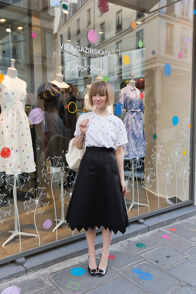 Презентация коллаборации Вики Газинской и & Other Stories в Colette (фото 1)