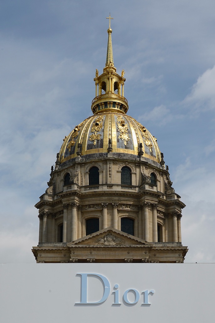 Гости показа Christian Dior Haute Couture 2013/14 Гости показа Christian Dior Haute Couture 2013/14 (фото 1)