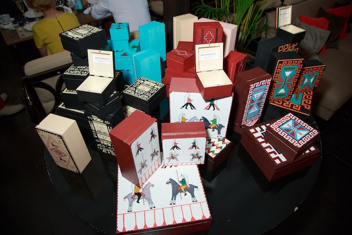 Коллаборация Евгении Линович и Оксаны Он