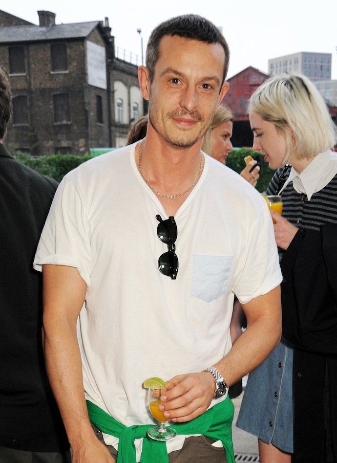 Джонатан Сондерс