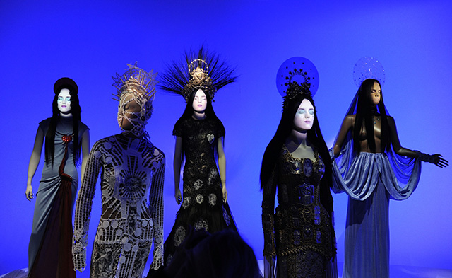 В деталях: Жан-Поль Готье в Бруклинском музее (фото 1)