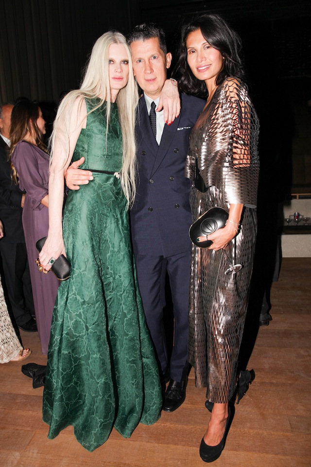 Кристен МакМенами, Стефано Тонки и Гога Ашкенази