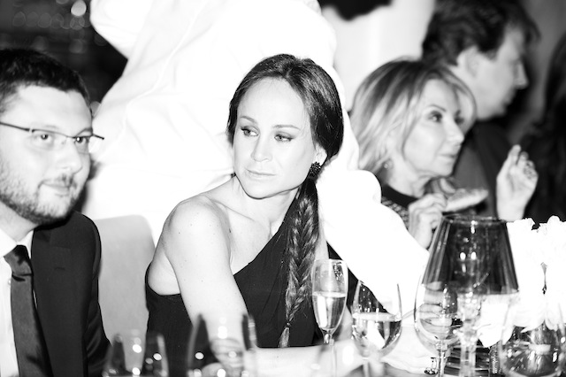 Кира Сакарелло