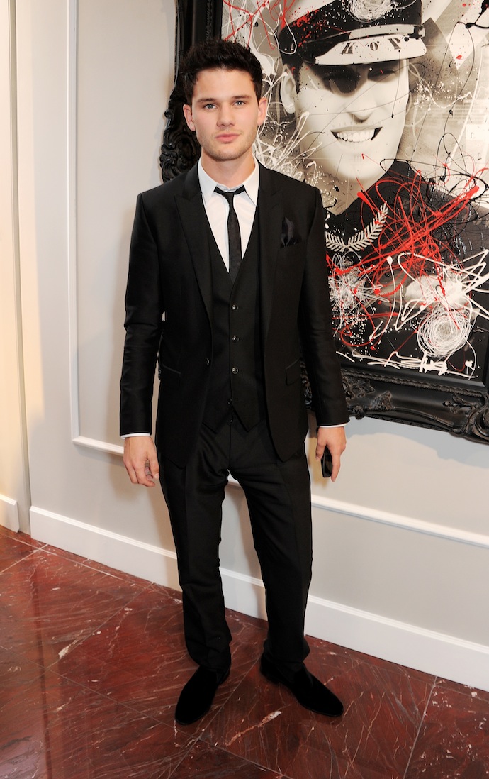 Джереми Ирвин Джереми Ирвин