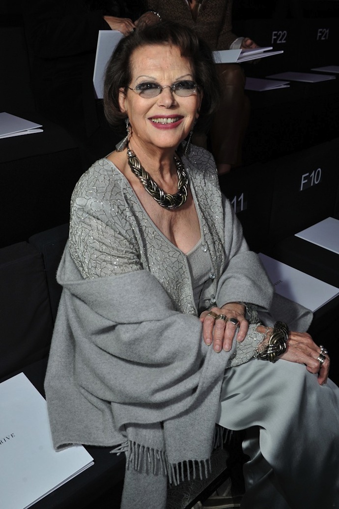 Гости показа Armani Privé в Париже (фото 4)