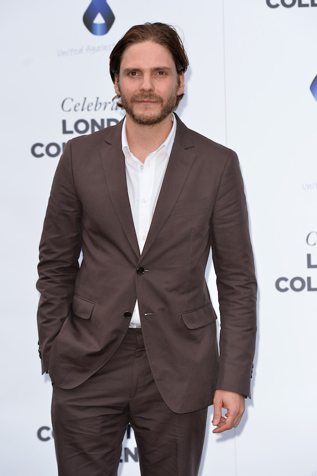 Даниэль Брюль Благотворительный вечер One For The Boys в Лондоне (фото 4)