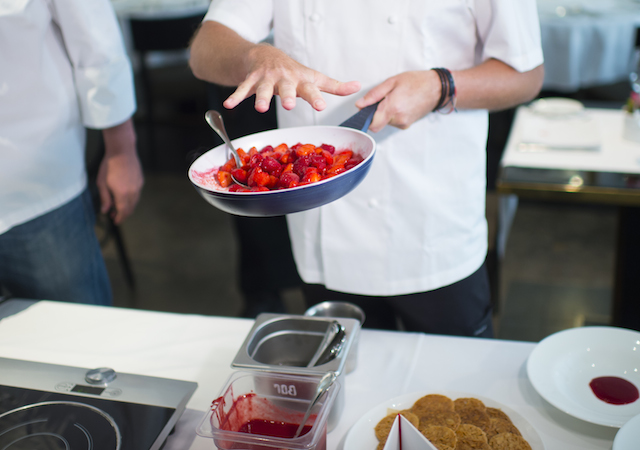 Кулинарные гастроли шеф-повара Гари Робинсона в Vogue Cafe (фото 5)