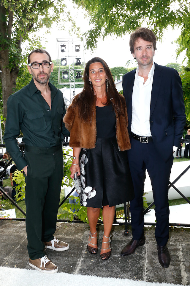 Алессандро Сартори, Элизабет Беккари и Антуан Арно Гости на мужском показе Berluti в Париже (фото 4)