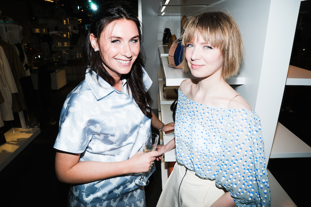 Дарья Веледеева и Вика Газинская Коктейль "Санкт-Петербург. Белые ночи" в городе на Неве (фото 3)