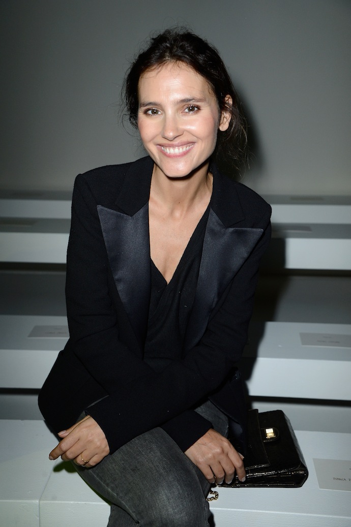 Виржини Ледуайен Виржини Ледуайен