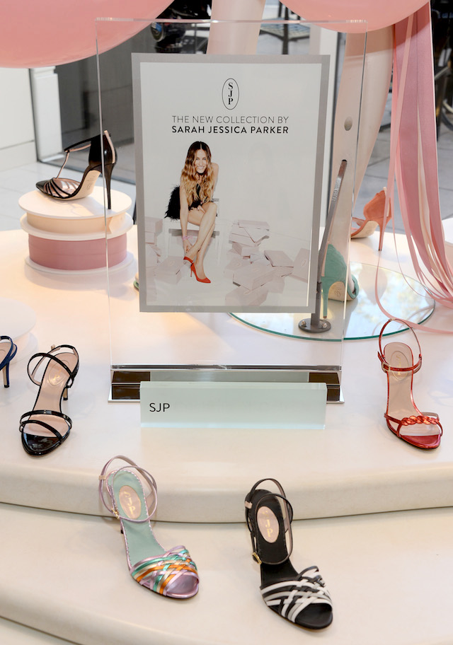Сара Джессика Паркер лично представила коллекцию обуви SJP (фото 2)