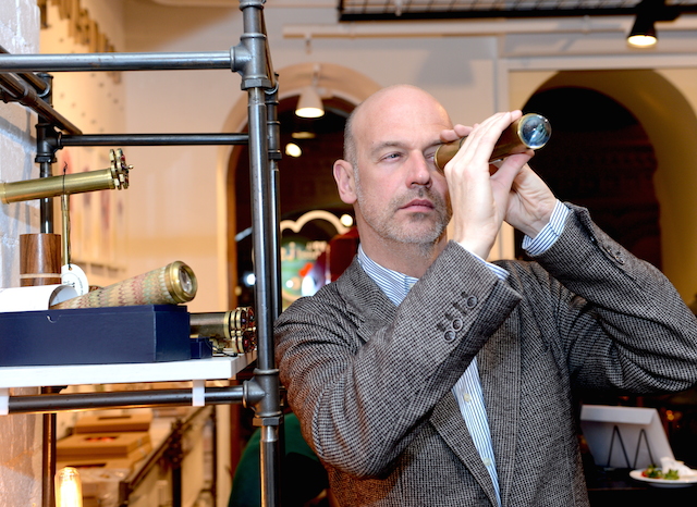 Антон Ланге