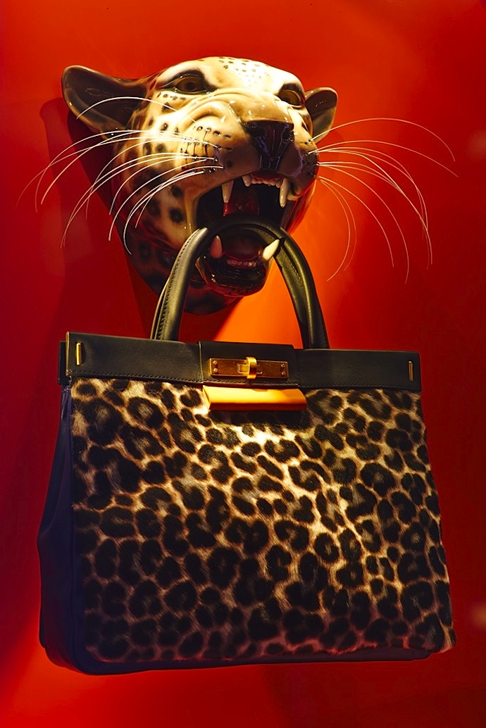Витрина Marc by Marc Jacobs, Madamme Hillier bag