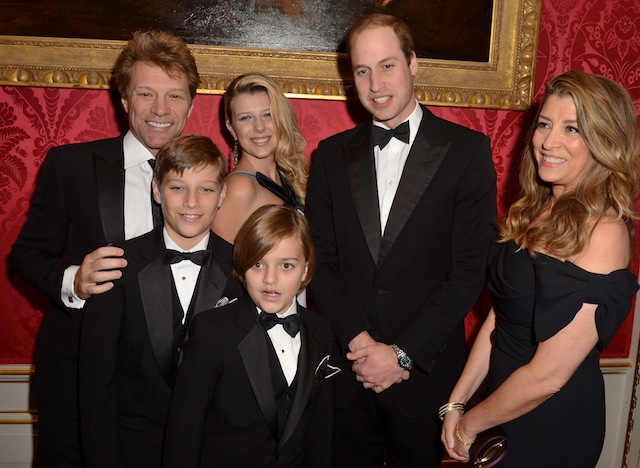 Джон Бон Джови с семьей и принц Уильям