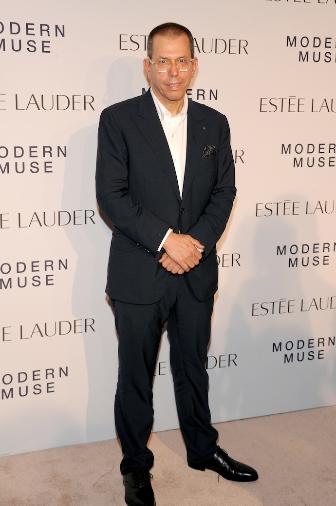 Джонатан Ньюхаус Джонатан Ньюхаус