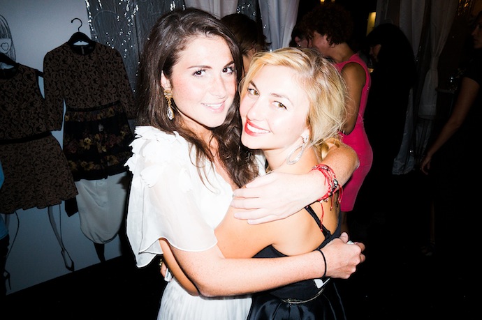 Лаура Джугелия и Насиба Адилова Лаура Джугелия и Насиба Адилова