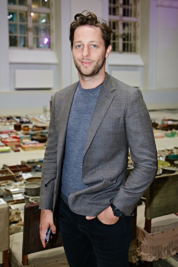 Дерек Бласберг Дерек Бласберг