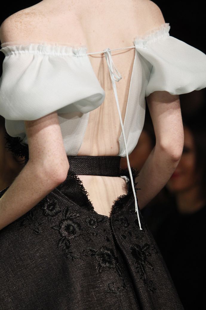 Backstage показа Ulyana Sergeenko в Париже (фото 33)