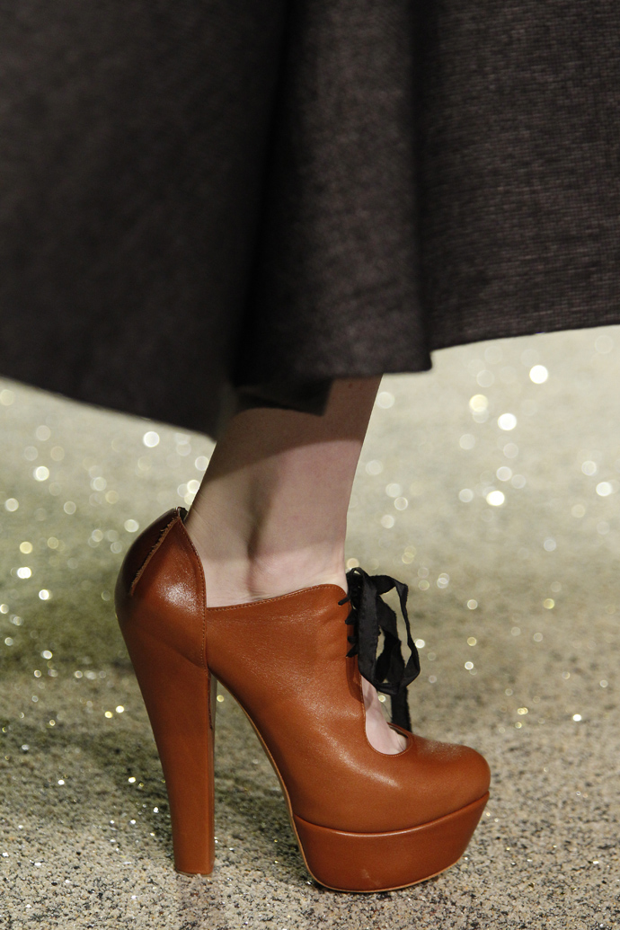 Backstage показа Ulyana Sergeenko в Париже (фото 34)