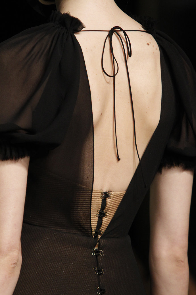 Backstage показа Ulyana Sergeenko в Париже (фото 36)