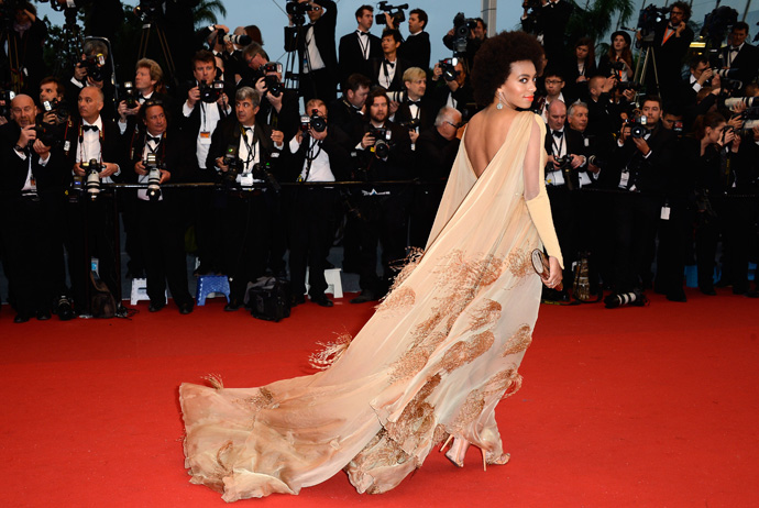 Соланж Ноулз в Stéphane Rolland Couture Соланж Ноулз в Stéphane Rolland Couture