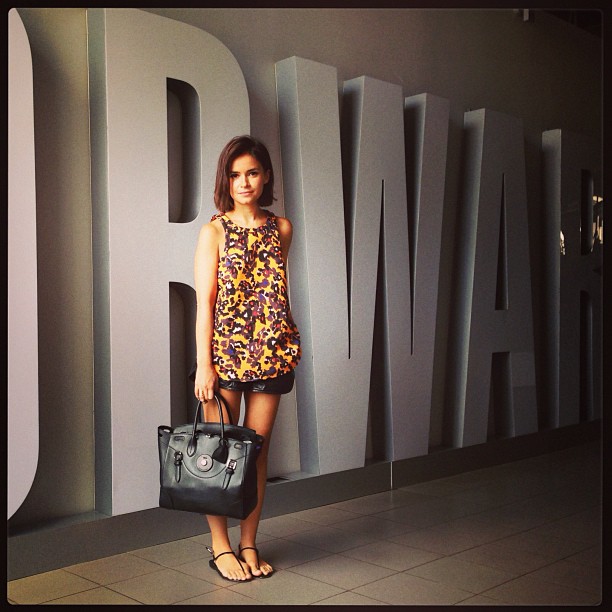 Мирослава Дума в офисе Buro 24/7 (@miraduma) Мирослава Дума в офисе Buro 24/7 (@miraduma)