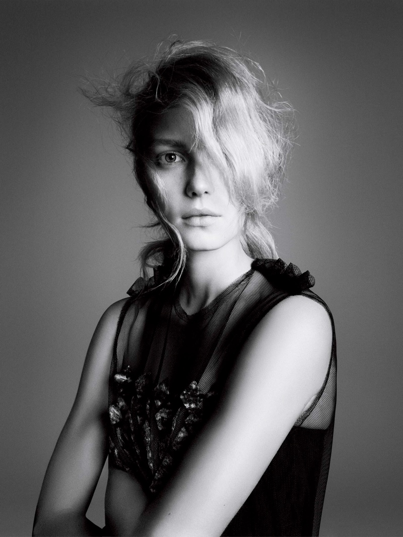 Сигрид Агрен в рекламной кампании Sportmax Сигрид Агрен в рекламной кампании Sportmax (фото 8)