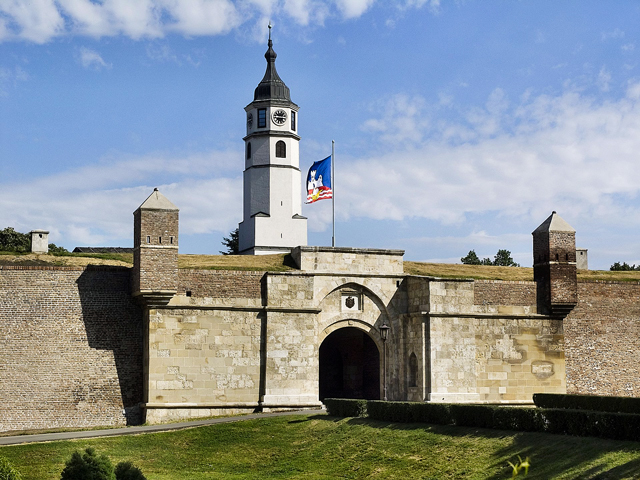 Крепость Калемегдан Белград: музей под открытым небом с рестораном, баром и парком (фото 3)