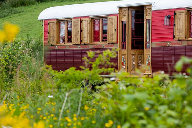 Где провести свадебную церемонию: 10 необычных мест (фото 10)