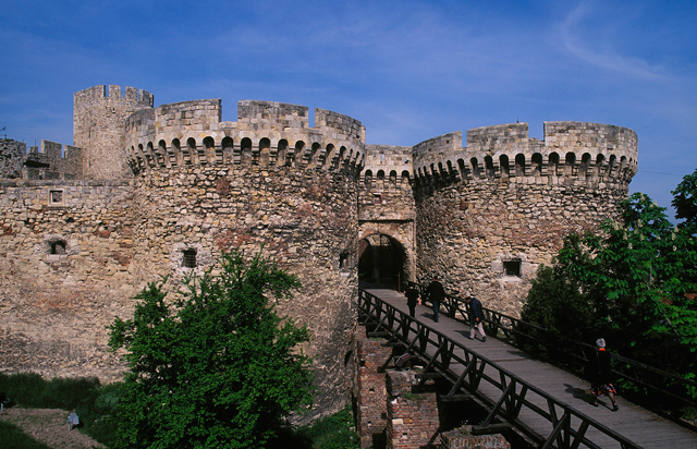 Крепость Калемегдан Белград: музей под открытым небом с рестораном, баром и парком (фото 2)