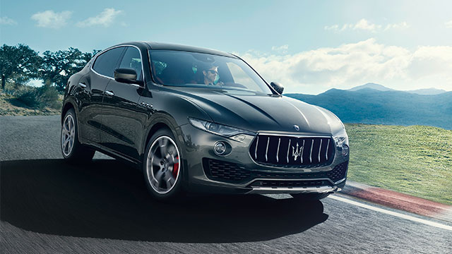 Дебют в Женеве: Maserati Levante (фото 2)