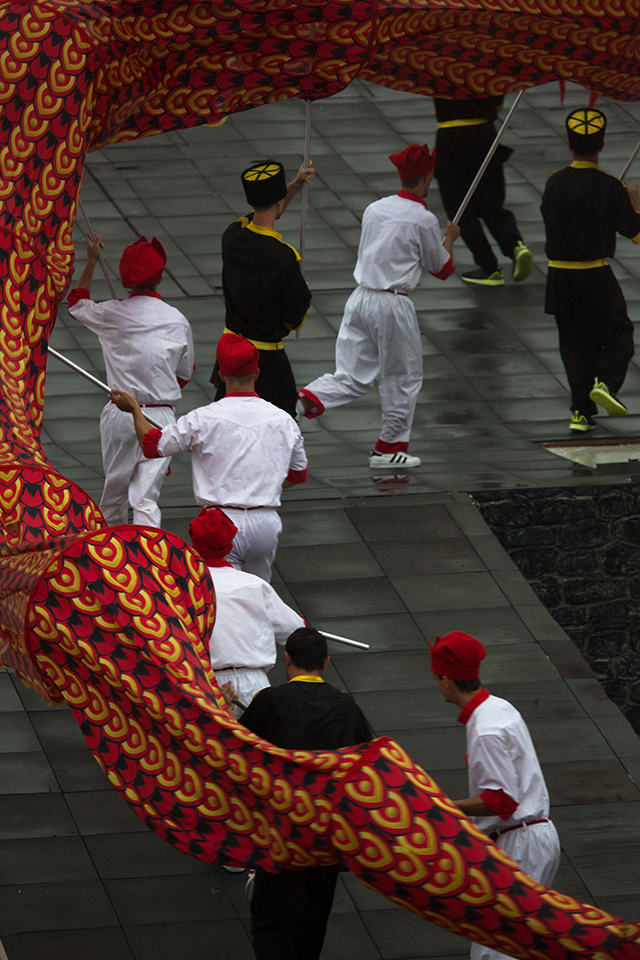 Жизнь — веселый карнавал: премьера спектакля "Кавказские пленники" (фото 3)