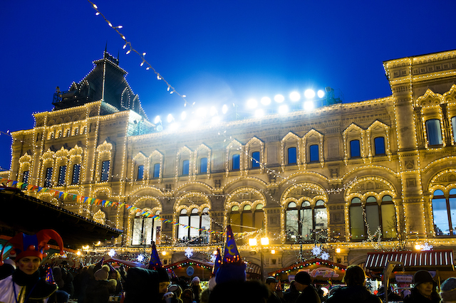 Открытие рождественской ярмарки и ГУМ-катка на Красной площади (фото 20)