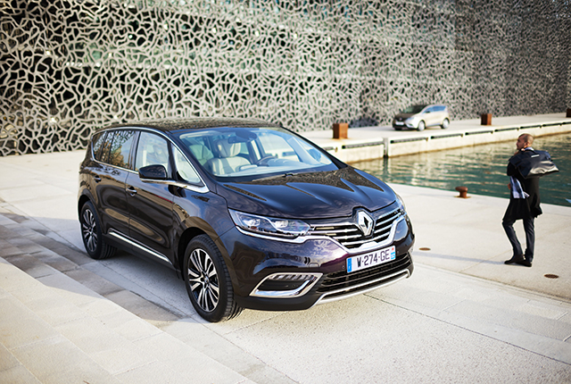 Renault Espace Renault представили новый автомобиль (фото 2)