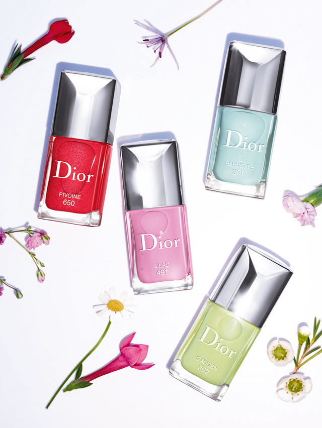 Весенняя коллекция макияжа Glowing Gardens от Dior (фото 2)