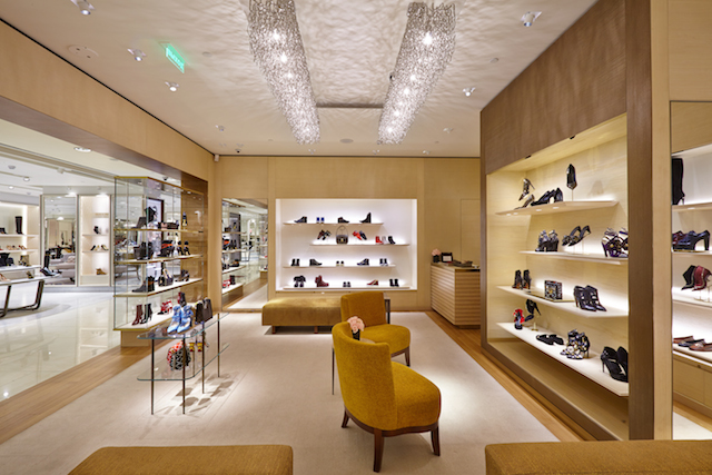 Адрес недели: магазин женской обуви Louis Vuitton в ЦУМе (фото 3)