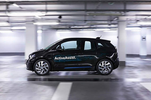 BMW можно будет припарковать при помощи "умных" часов (фото 3)