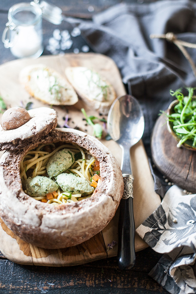 Круассаны за углом: в Москве открылось кафе-пекарня "Хлебная лавка" (фото 8)