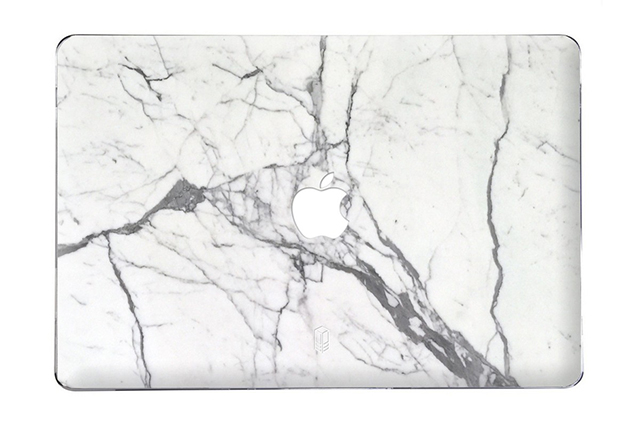 Мраморные чехлы для Macbook от студии ELEMNT (фото 3)
