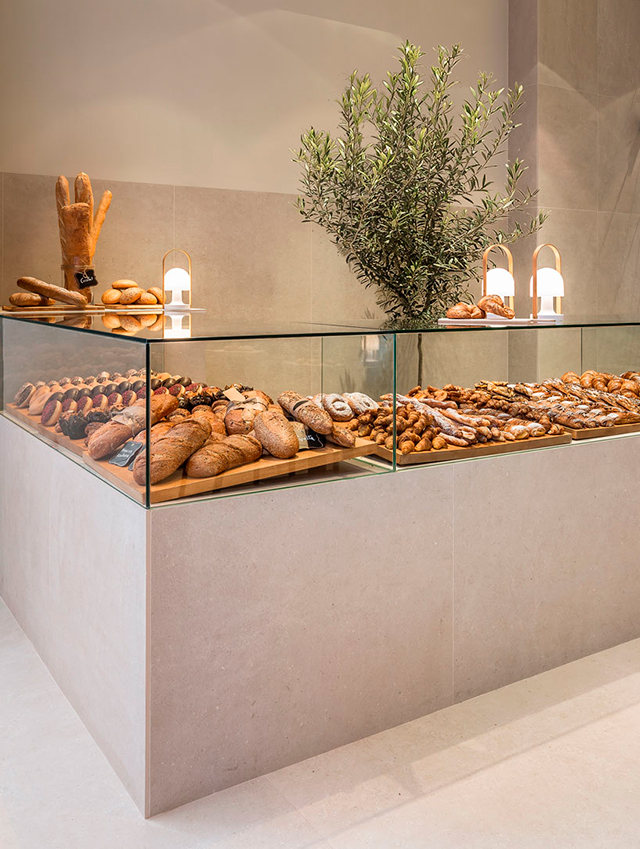 Единство дизайна и идеи в испанском кафе Tipics (фото 2)