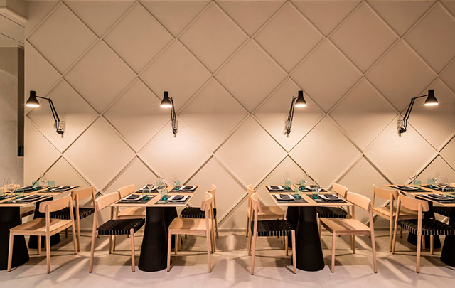 Единство дизайна и идеи в испанском кафе Tipics (фото 1)