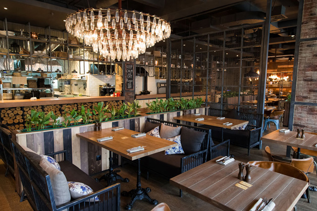 Начинаем шабаш: Halloween в 24 московских ресторанах (фото 10)