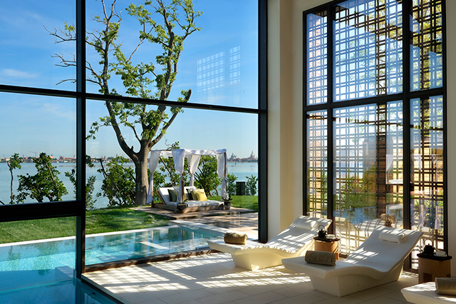 Новый отель JW Marriott Venice Resort & Spa на острове Роз (фото 1)