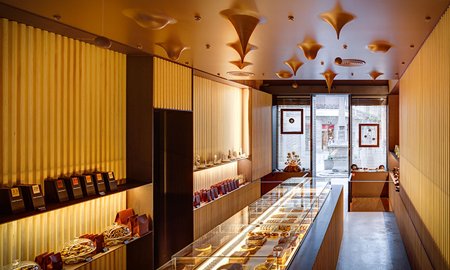 Шоколадная фабрика: магазин Ferrer Xocolata в Испании (фото 1)