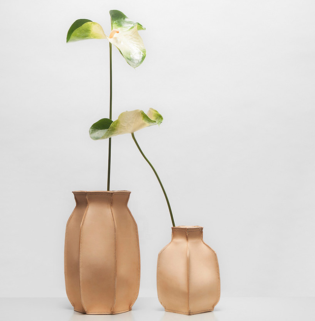 Объект желания: кожаные вазы Studio Roex (фото 1)
