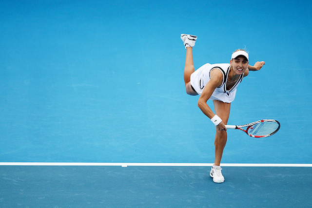 Елена Веснина: "Теннисисткам запрещают играть в чересчур откровенных нарядах" (фото 2)