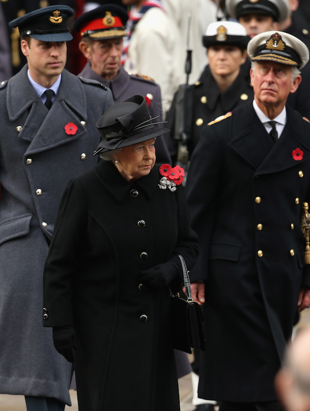 Королевская семья на церемонии Remembrance Sunday (фото 2)