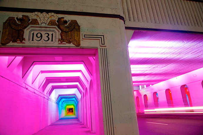 Радужный тоннель "LightRails" в штате Алабама (фото 4)