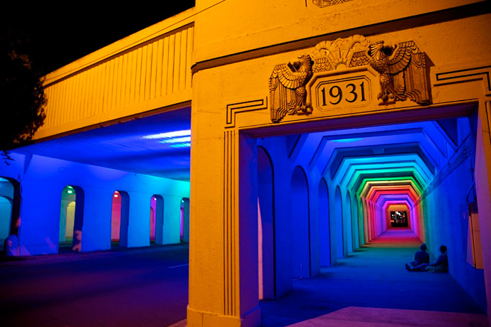 Радужный тоннель "LightRails" в штате Алабама (фото 3)